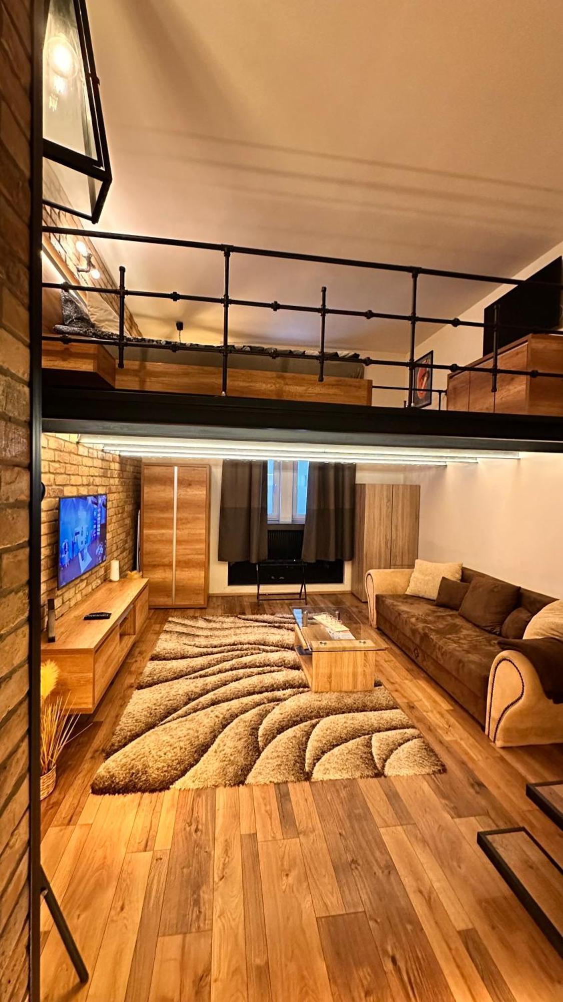 Ultra Modern Homestay Budapest